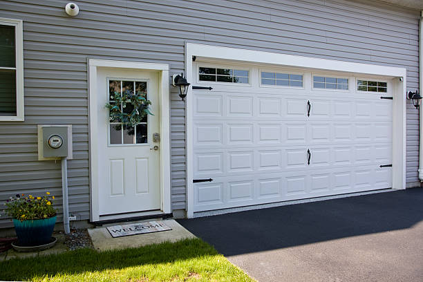 24/7 Emergency Garage Door Panel Replacement experts in Enosburg Falls, VT